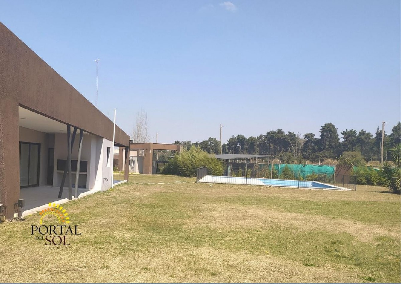  Terreno en Country Portal Del Sol