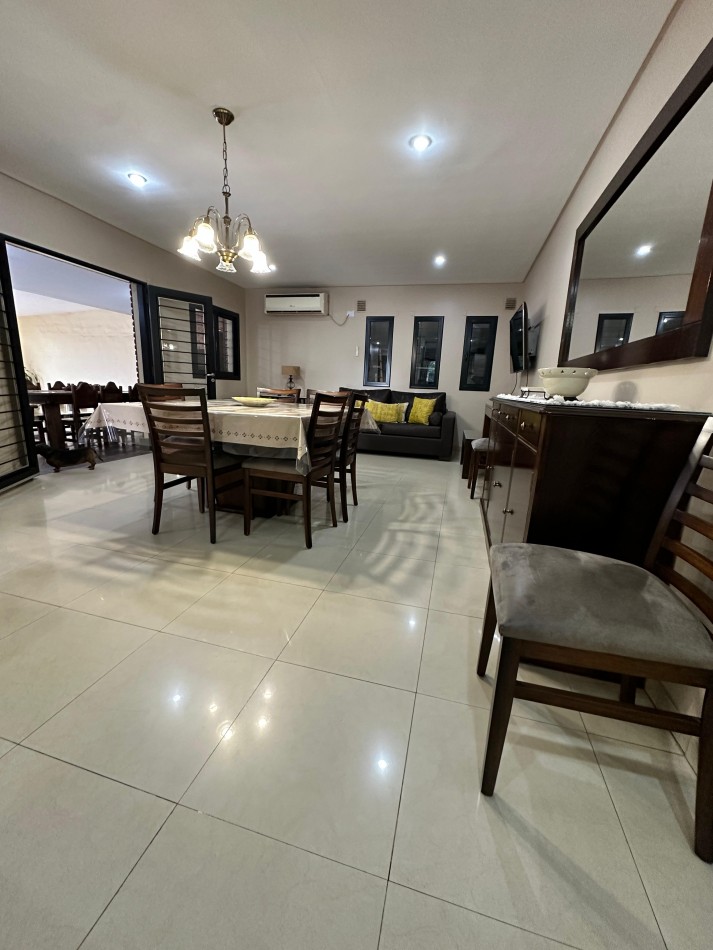 Venta casa Yerba Buena altura Av. Aconquija 2400. Inmperdible!!!!