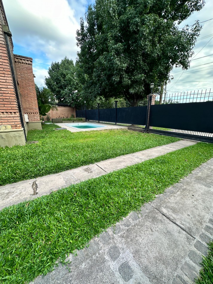 Venta casa Yerba Buena altura Av. Aconquija 2400. Inmperdible!!!!