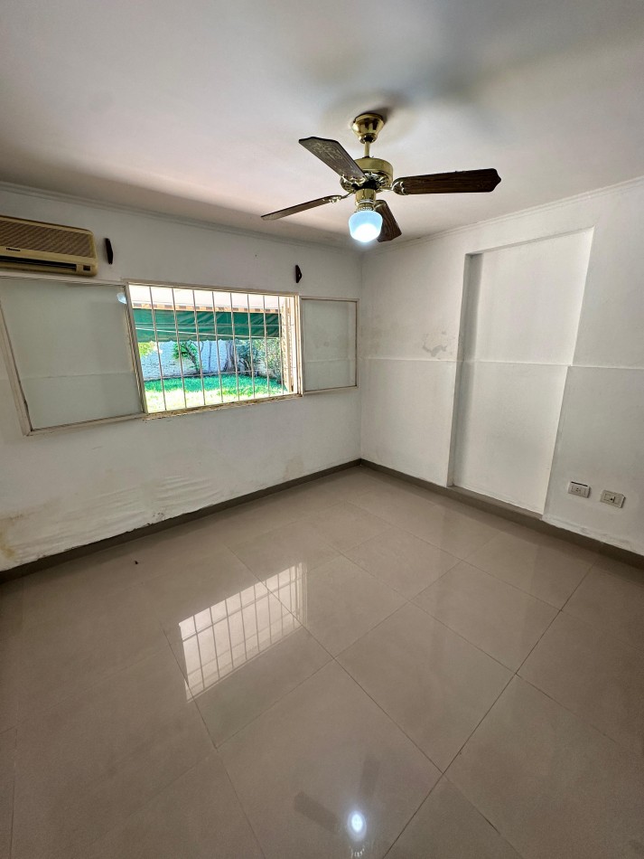 En venta casa cxompletamente remodelada en calle constitucion 151