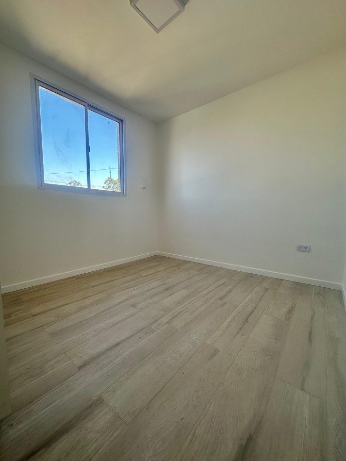 Duplex en Yerba Buena remodelado a nuevo