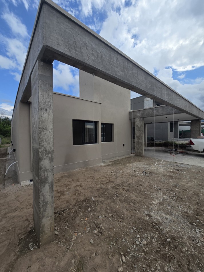 Venta casa a estrenar en Alto Verde 3