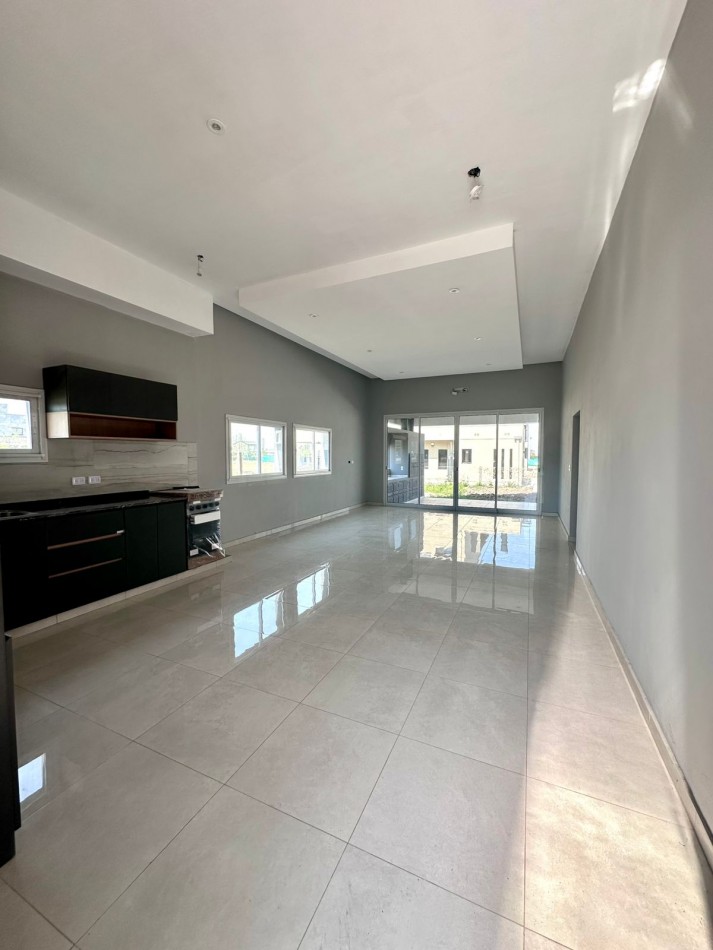 Casa a estrenar en Country Viento Sur - Vivi la armonia entre diseño, confort y naturaleza