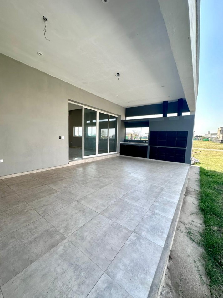 Casa a estrenar en Country Viento Sur - Vivi la armonia entre diseño, confort y naturaleza