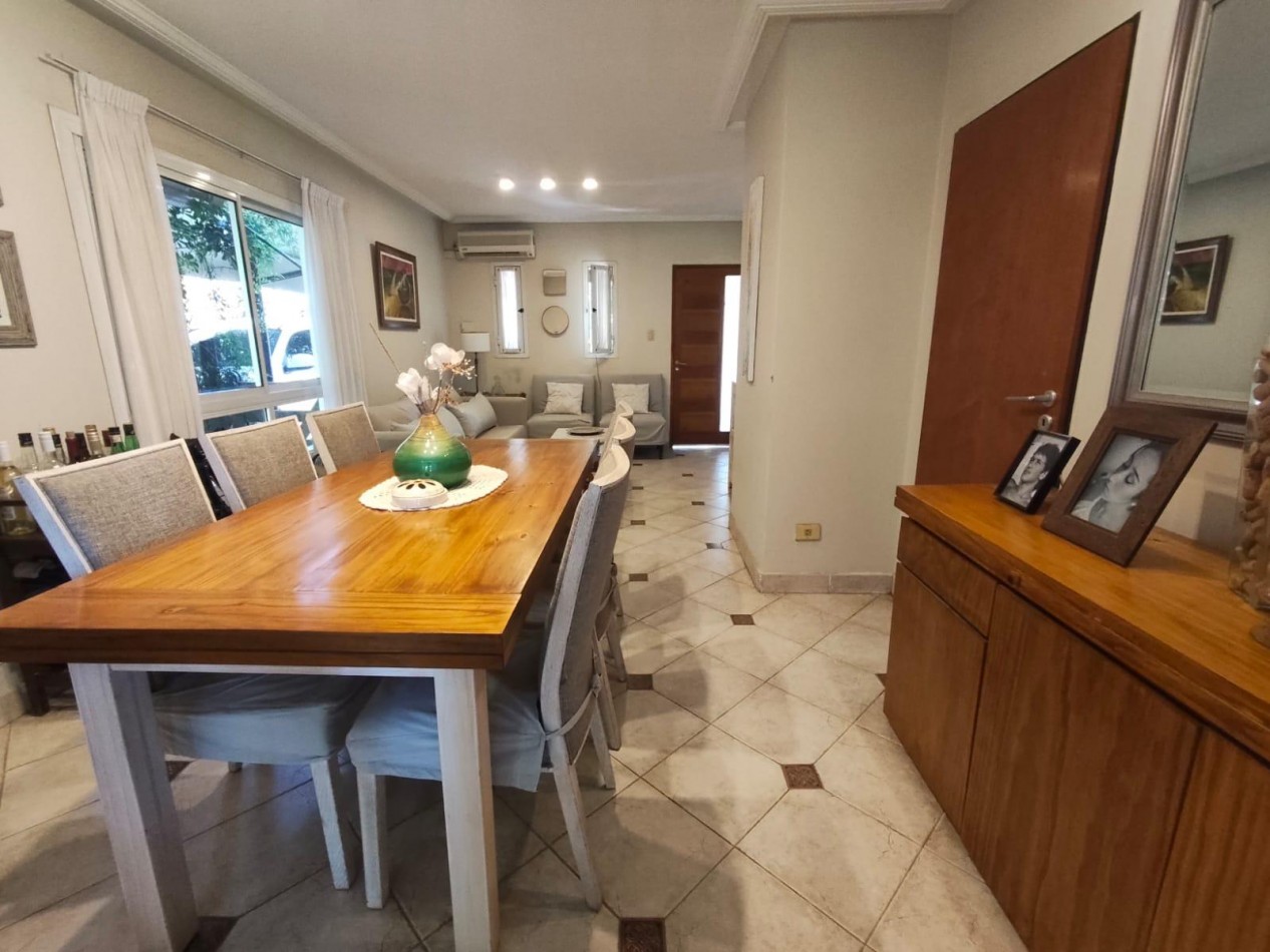 Venta Casa Barrio privado Lomas de Yerba Buena